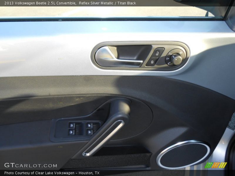 Reflex Silver Metallic / Titan Black 2013 Volkswagen Beetle 2.5L Convertible