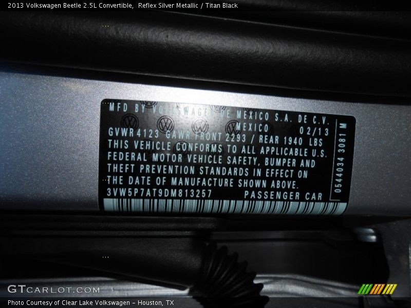 Reflex Silver Metallic / Titan Black 2013 Volkswagen Beetle 2.5L Convertible