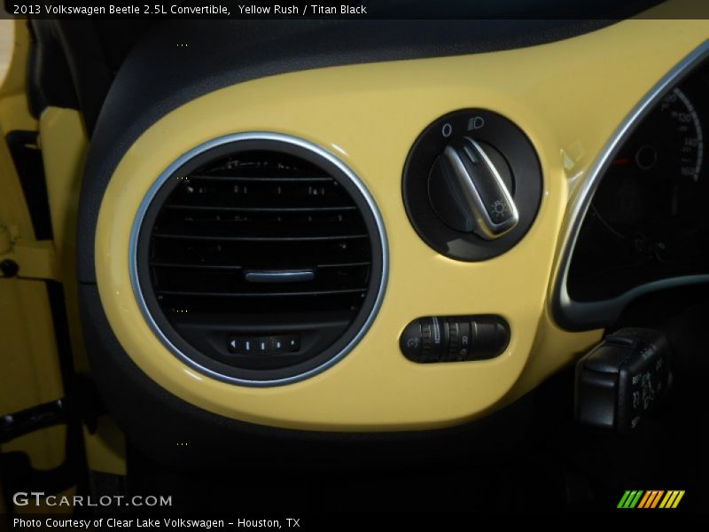 Yellow Rush / Titan Black 2013 Volkswagen Beetle 2.5L Convertible