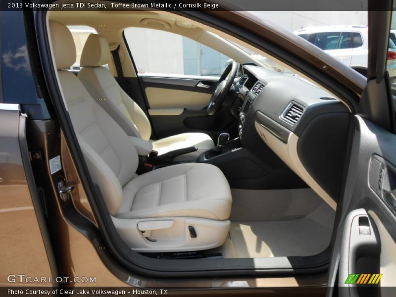 Toffee Brown Metallic / Cornsilk Beige 2013 Volkswagen Jetta TDI Sedan