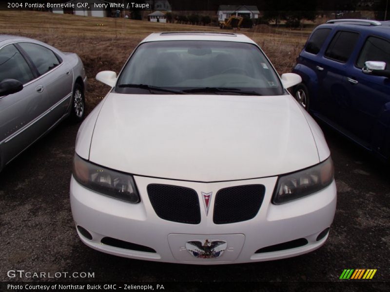 Ivory White / Taupe 2004 Pontiac Bonneville GXP