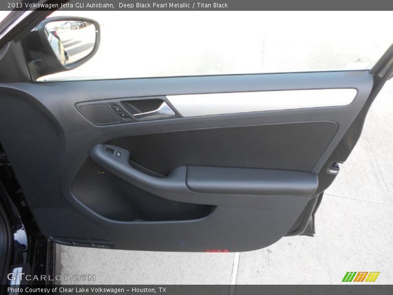 Deep Black Pearl Metallic / Titan Black 2013 Volkswagen Jetta GLI Autobahn