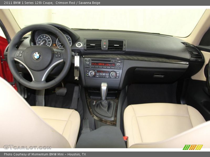 Dashboard of 2011 1 Series 128i Coupe