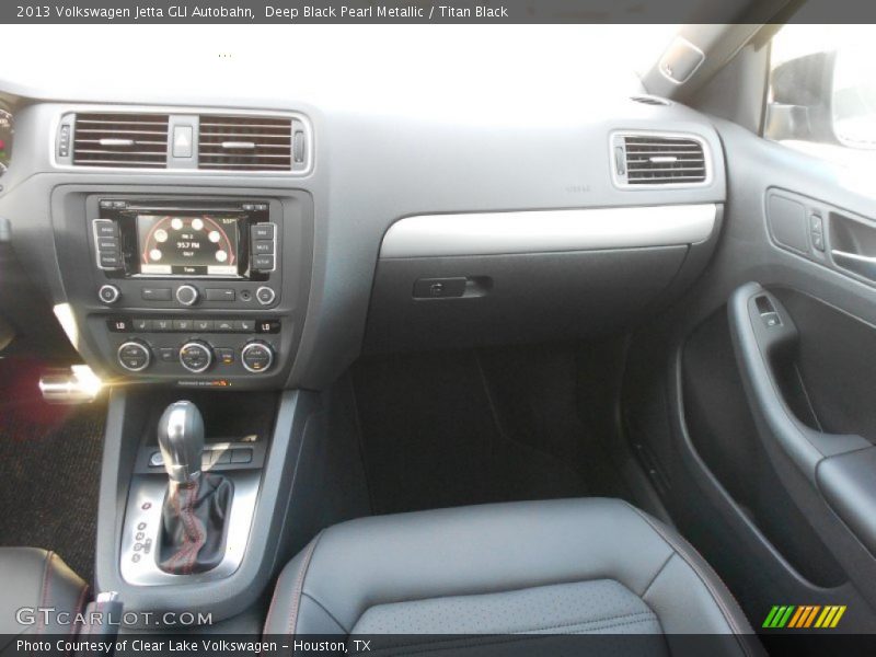 Deep Black Pearl Metallic / Titan Black 2013 Volkswagen Jetta GLI Autobahn