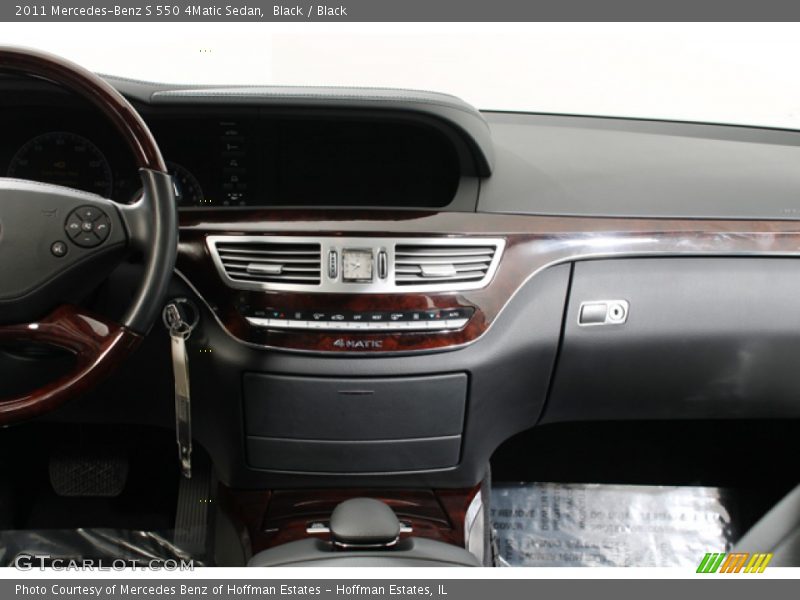 Black / Black 2011 Mercedes-Benz S 550 4Matic Sedan