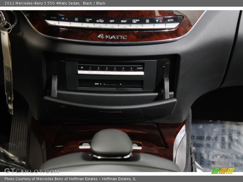 Black / Black 2011 Mercedes-Benz S 550 4Matic Sedan