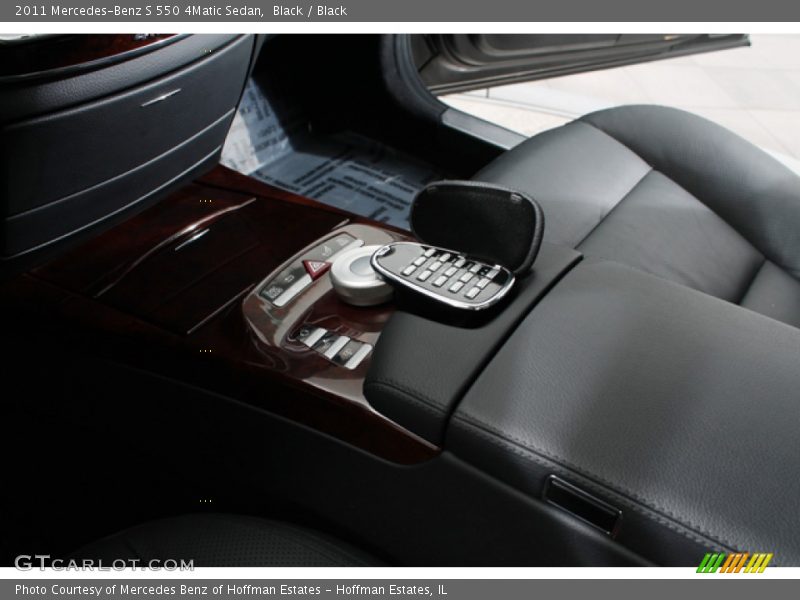 Black / Black 2011 Mercedes-Benz S 550 4Matic Sedan