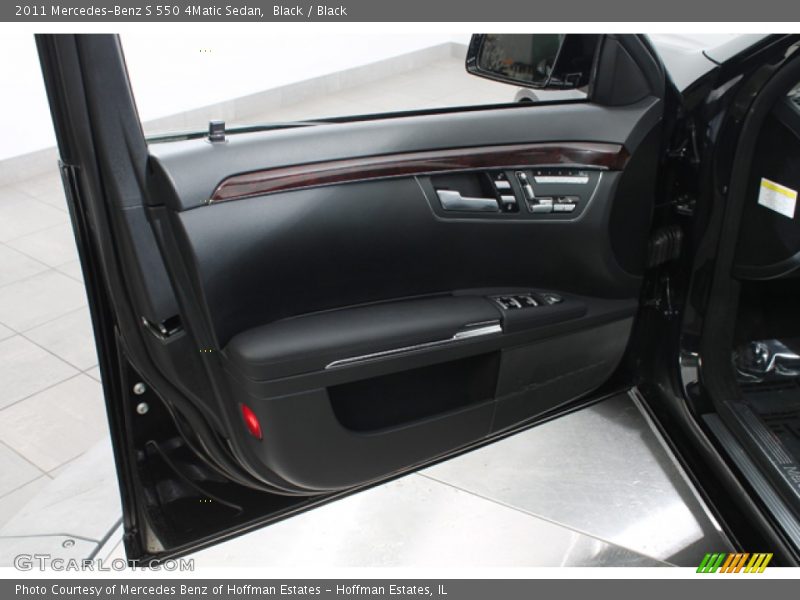 Black / Black 2011 Mercedes-Benz S 550 4Matic Sedan