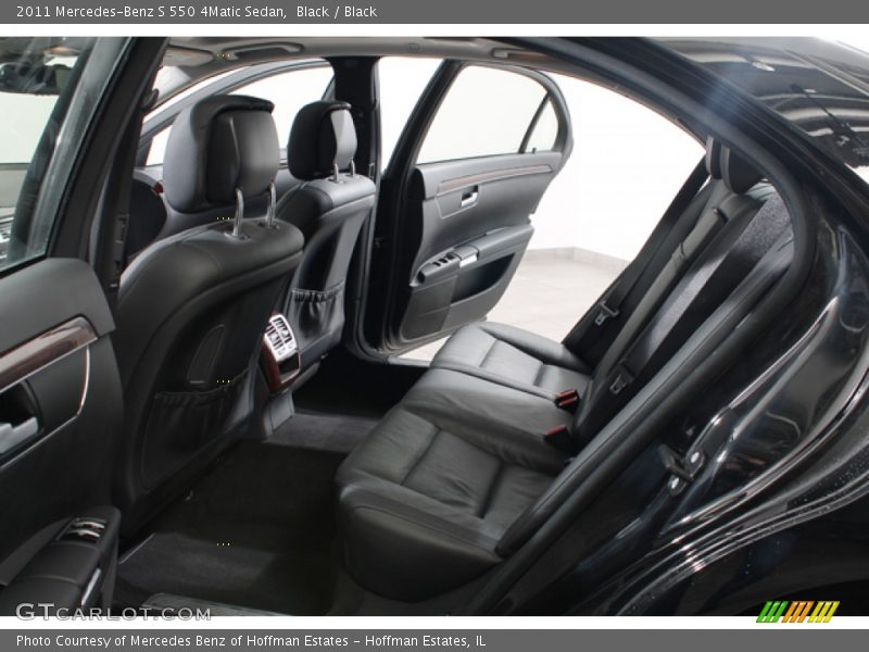 Black / Black 2011 Mercedes-Benz S 550 4Matic Sedan