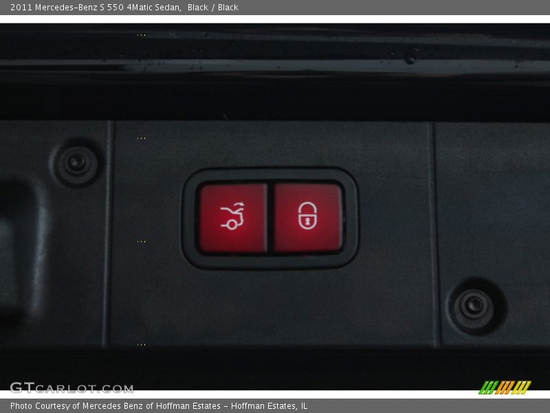 Black / Black 2011 Mercedes-Benz S 550 4Matic Sedan