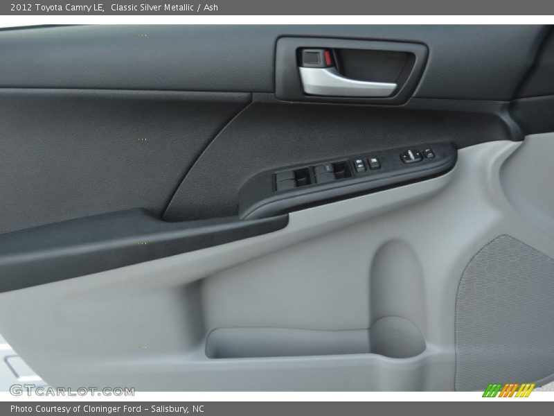 Classic Silver Metallic / Ash 2012 Toyota Camry LE