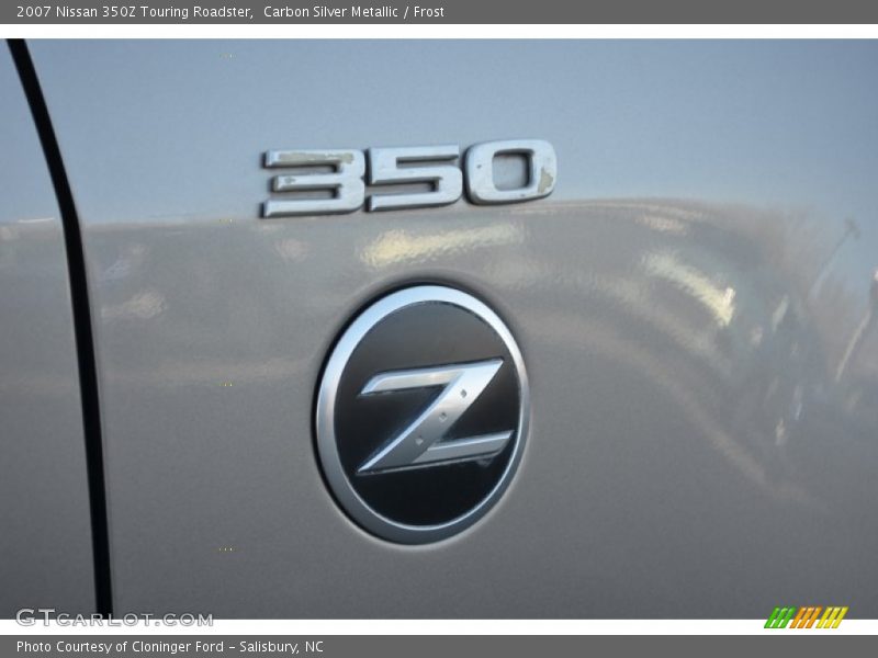  2007 350Z Touring Roadster Logo