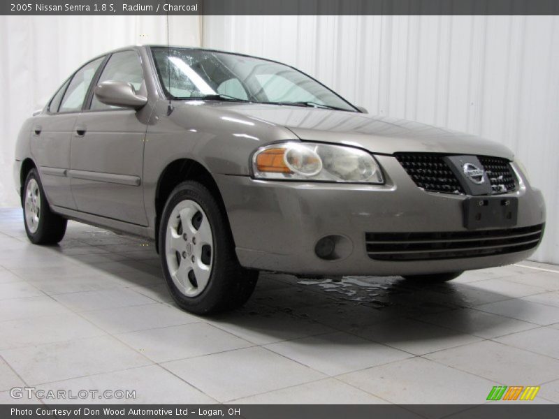 Radium / Charcoal 2005 Nissan Sentra 1.8 S