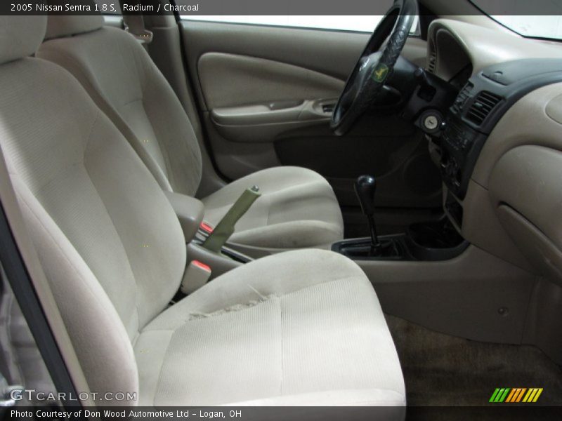 Radium / Charcoal 2005 Nissan Sentra 1.8 S