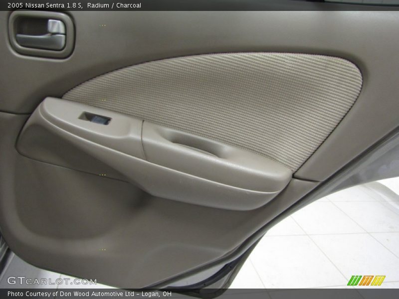 Radium / Charcoal 2005 Nissan Sentra 1.8 S