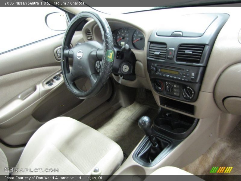 Radium / Charcoal 2005 Nissan Sentra 1.8 S