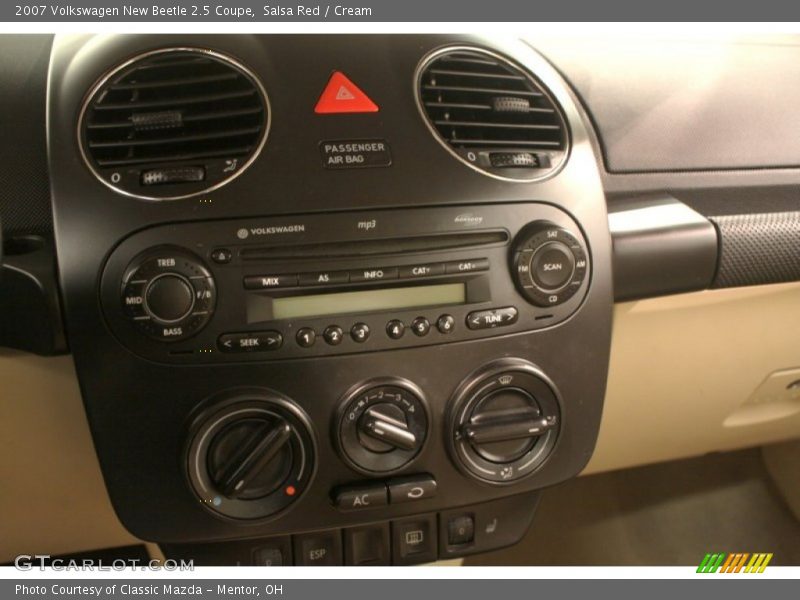 Salsa Red / Cream 2007 Volkswagen New Beetle 2.5 Coupe