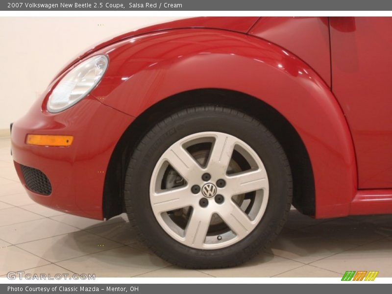 Salsa Red / Cream 2007 Volkswagen New Beetle 2.5 Coupe