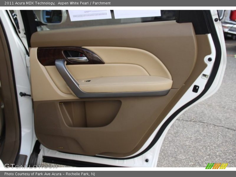 Aspen White Pearl / Parchment 2011 Acura MDX Technology