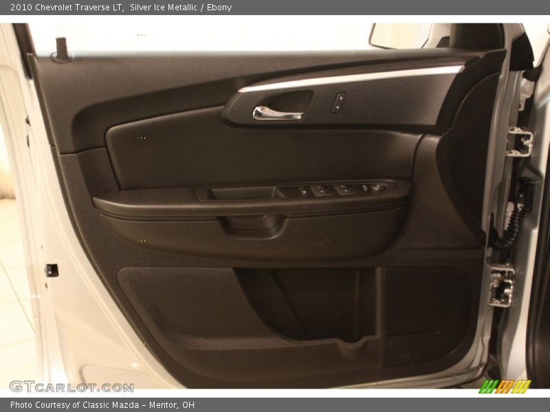 Silver Ice Metallic / Ebony 2010 Chevrolet Traverse LT