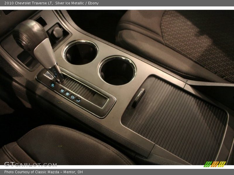 Silver Ice Metallic / Ebony 2010 Chevrolet Traverse LT