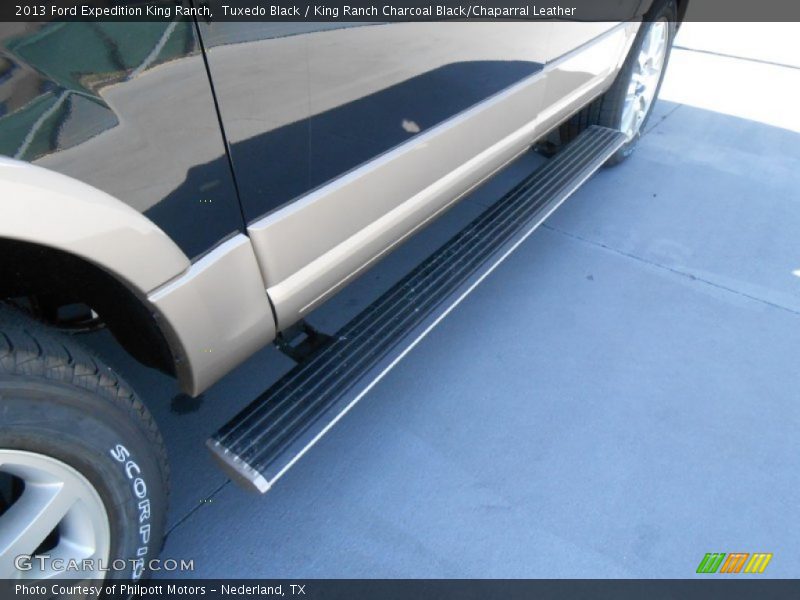 Tuxedo Black / King Ranch Charcoal Black/Chaparral Leather 2013 Ford Expedition King Ranch