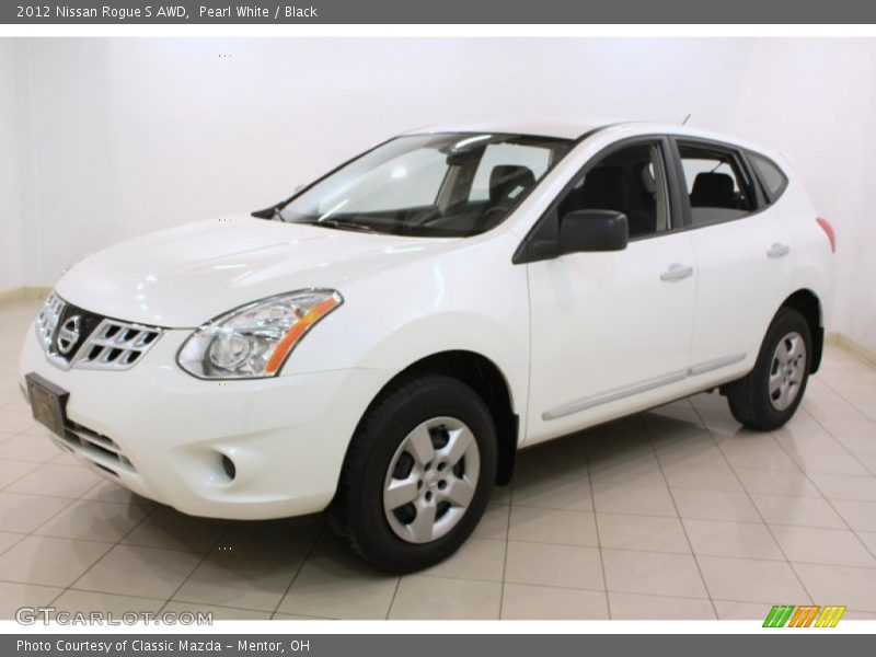 Pearl White / Black 2012 Nissan Rogue S AWD
