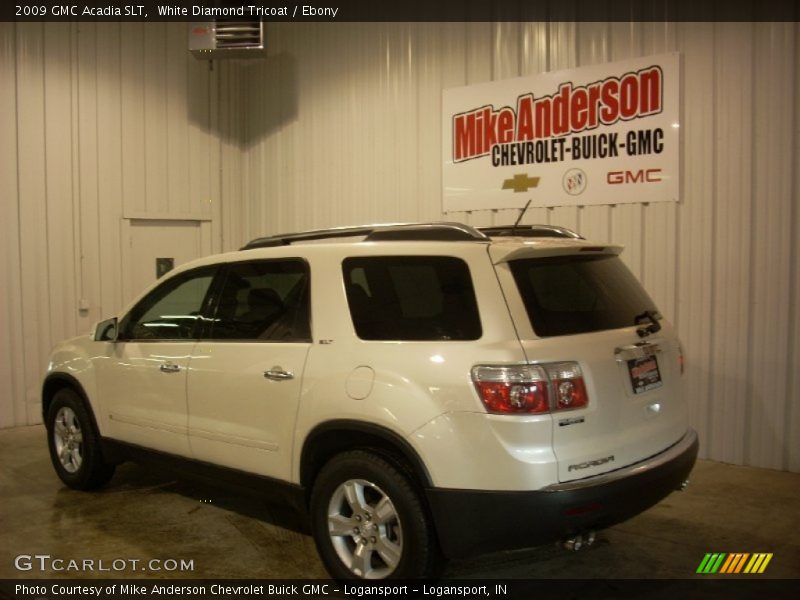 White Diamond Tricoat / Ebony 2009 GMC Acadia SLT