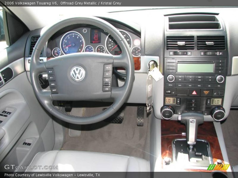 Offroad Grey Metallic / Kristal Grey 2006 Volkswagen Touareg V6