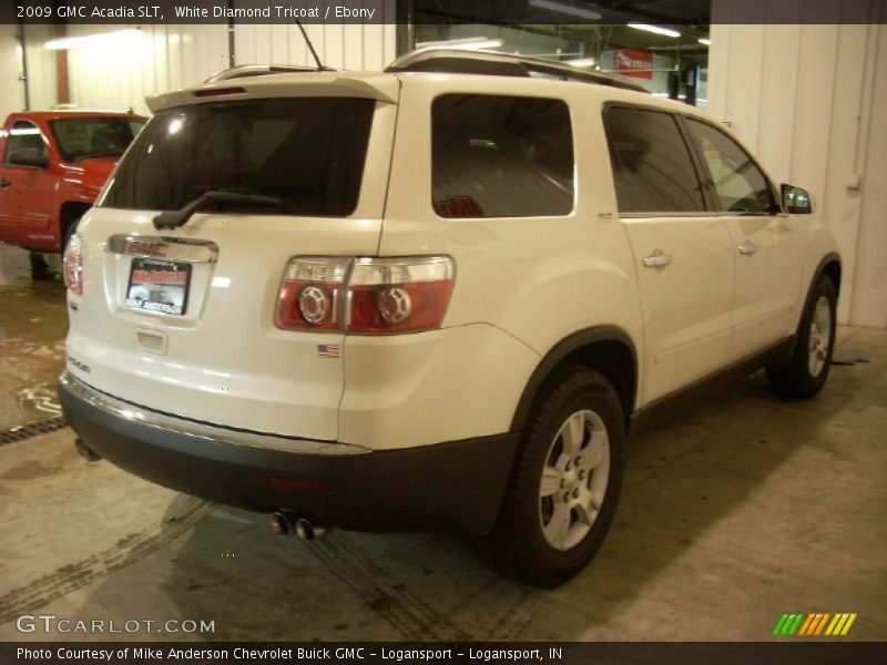 White Diamond Tricoat / Ebony 2009 GMC Acadia SLT