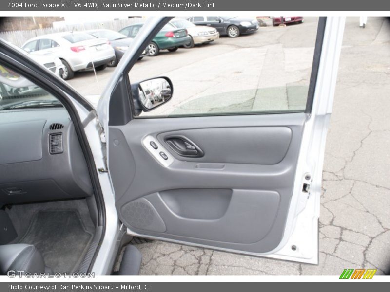 Door Panel of 2004 Escape XLT V6 4WD