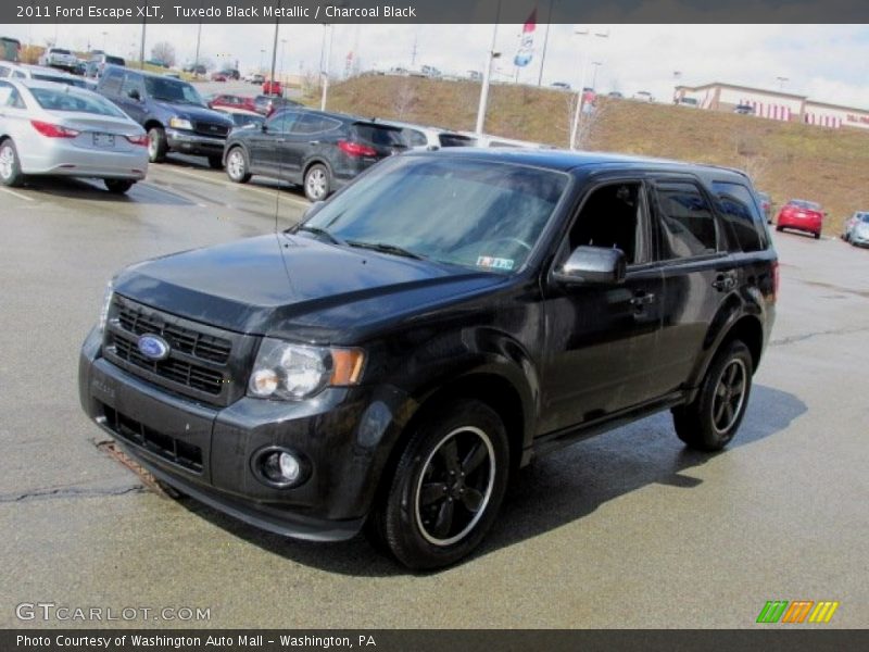 Tuxedo Black Metallic / Charcoal Black 2011 Ford Escape XLT