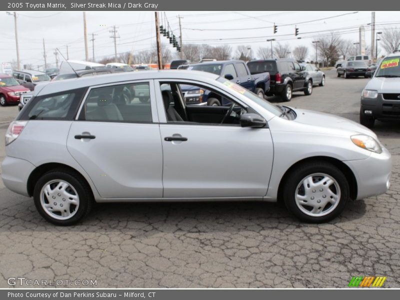 Silver Streak Mica / Dark Gray 2005 Toyota Matrix