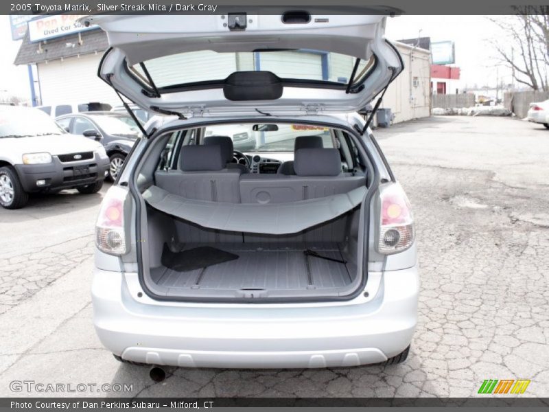 Silver Streak Mica / Dark Gray 2005 Toyota Matrix