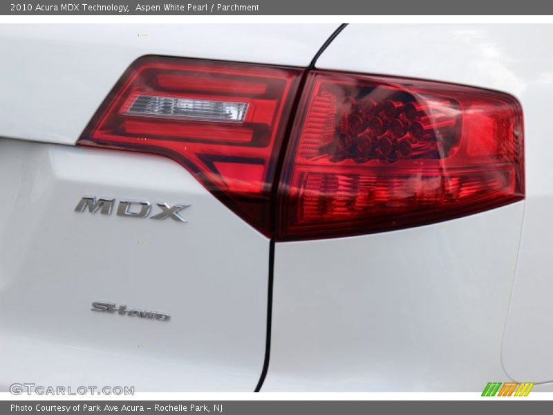 Aspen White Pearl / Parchment 2010 Acura MDX Technology