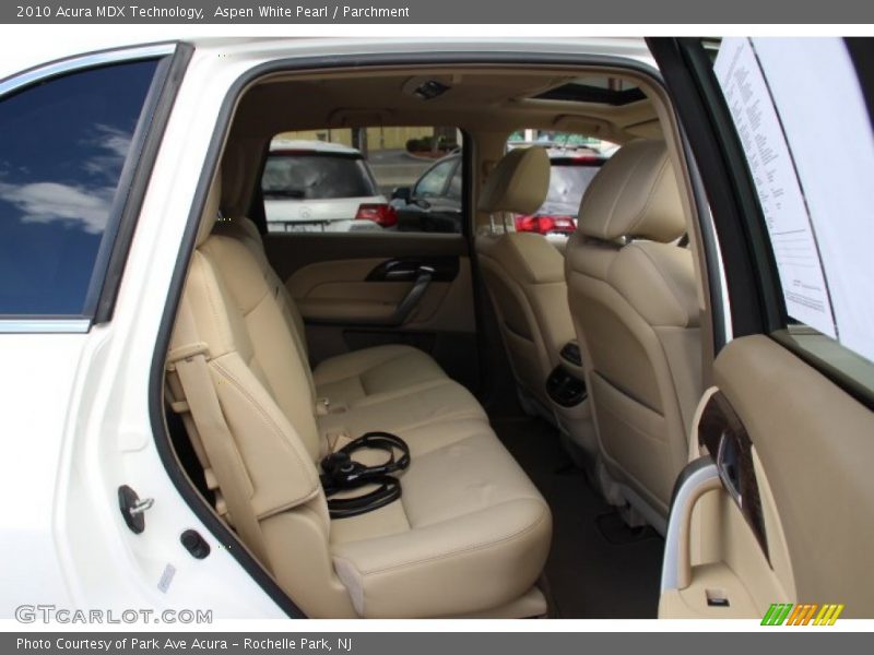 Aspen White Pearl / Parchment 2010 Acura MDX Technology