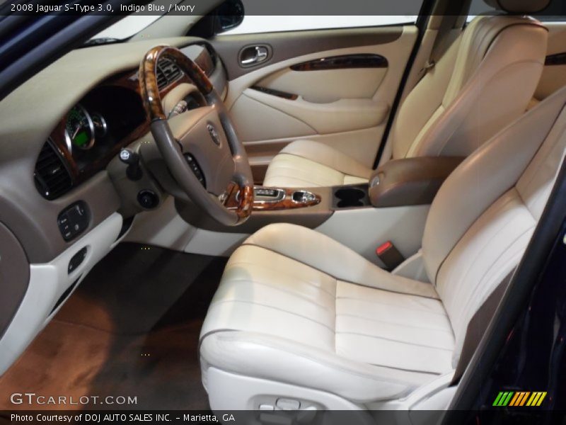 Indigo Blue / Ivory 2008 Jaguar S-Type 3.0