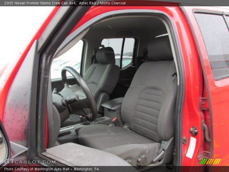 Aztec Red / Nismo Charcoal 2005 Nissan Frontier Nismo Crew Cab 4x4
