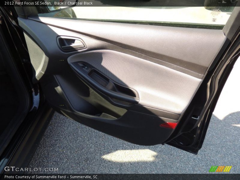 Black / Charcoal Black 2012 Ford Focus SE Sedan