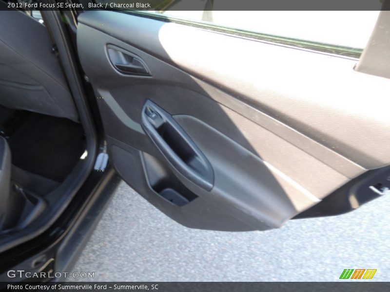 Black / Charcoal Black 2012 Ford Focus SE Sedan