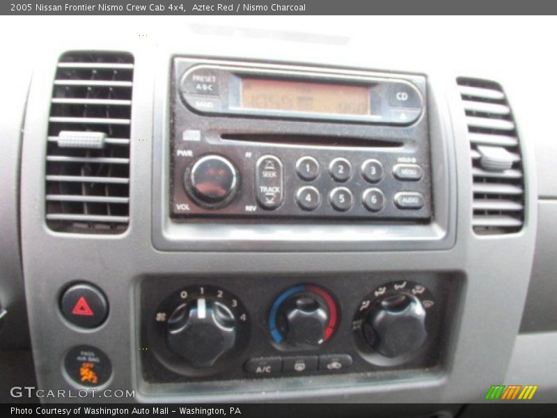 Aztec Red / Nismo Charcoal 2005 Nissan Frontier Nismo Crew Cab 4x4