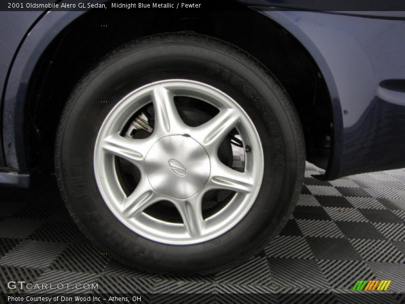  2001 Alero GL Sedan Wheel
