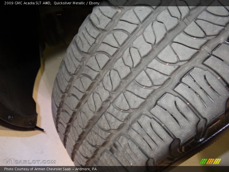 Quicksilver Metallic / Ebony 2009 GMC Acadia SLT AWD