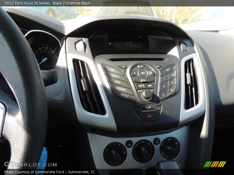 Black / Charcoal Black 2012 Ford Focus SE Sedan