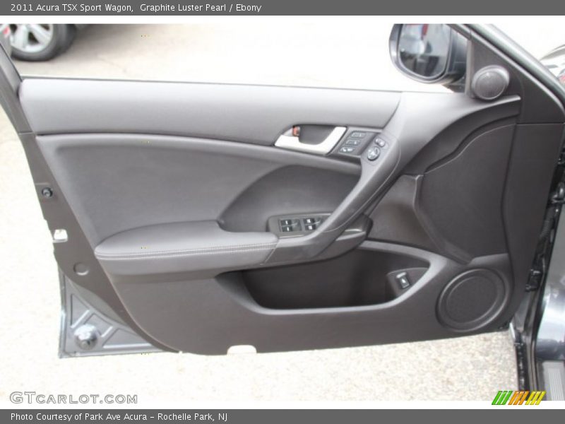 Door Panel of 2011 TSX Sport Wagon