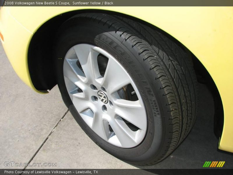 Sunflower Yellow / Black 2008 Volkswagen New Beetle S Coupe
