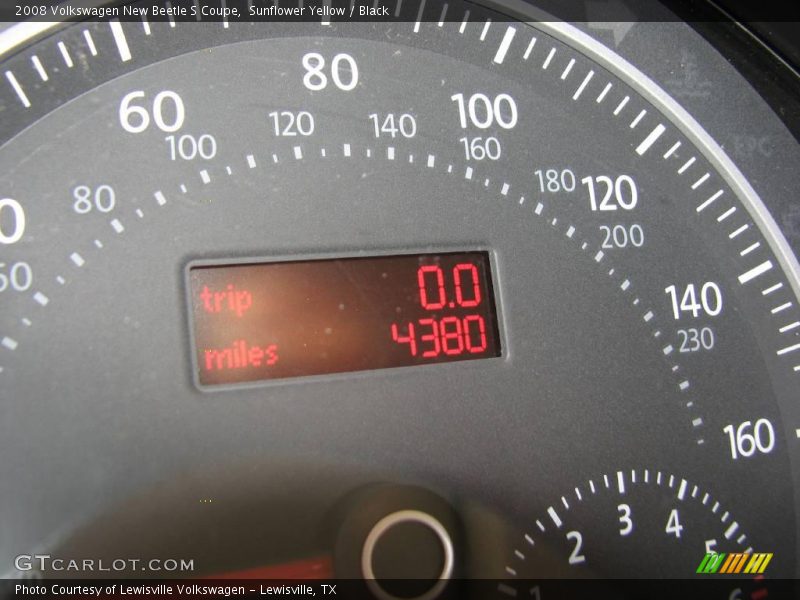 Sunflower Yellow / Black 2008 Volkswagen New Beetle S Coupe