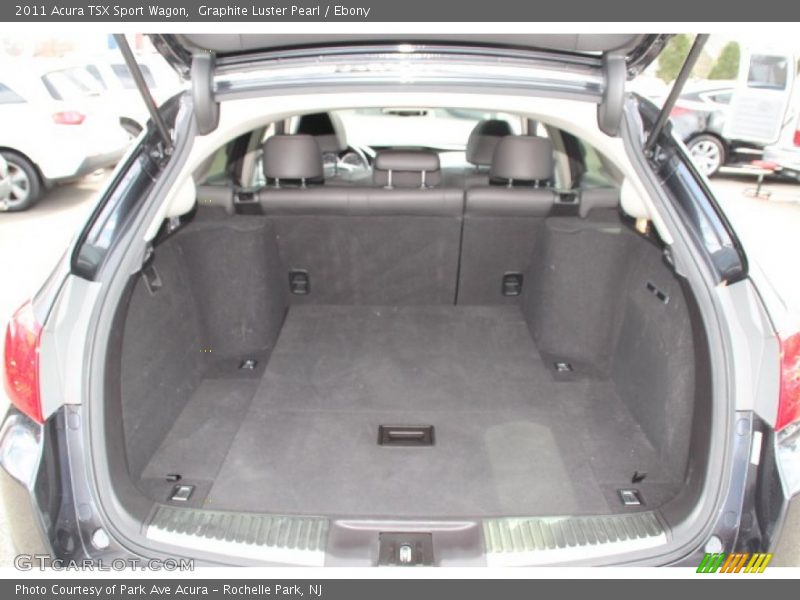  2011 TSX Sport Wagon Trunk
