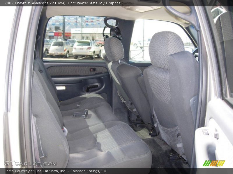 Light Pewter Metallic / Graphite 2002 Chevrolet Avalanche Z71 4x4