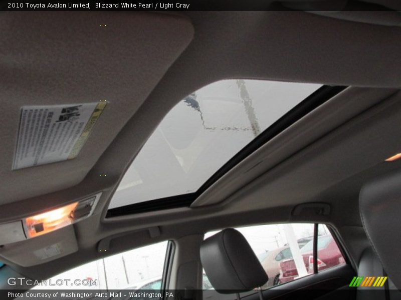Blizzard White Pearl / Light Gray 2010 Toyota Avalon Limited
